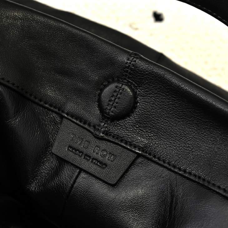 Picture of Loro Piana Handbags _SKUfw181169031fw